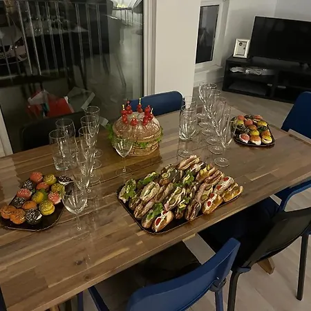 3 Pieces Joe Apartment *